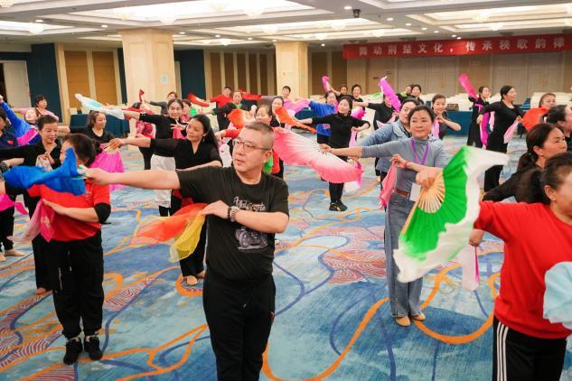 2025年湖北省健身舞教練員、裁判員暨社會(huì)體育指導(dǎo)員等級(jí)培訓(xùn)結(jié)業(yè)(圖7)